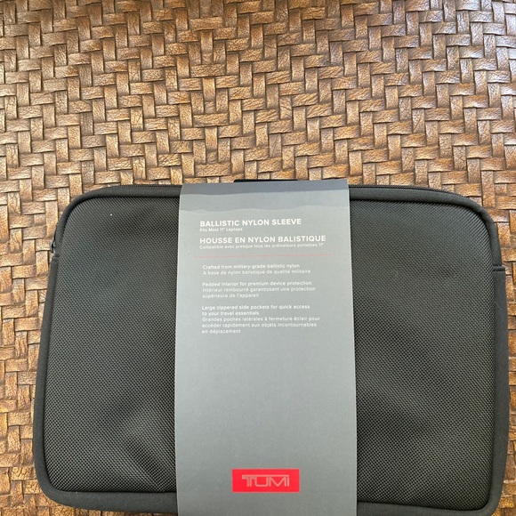 SOLD OUT - Picture 3 of 6